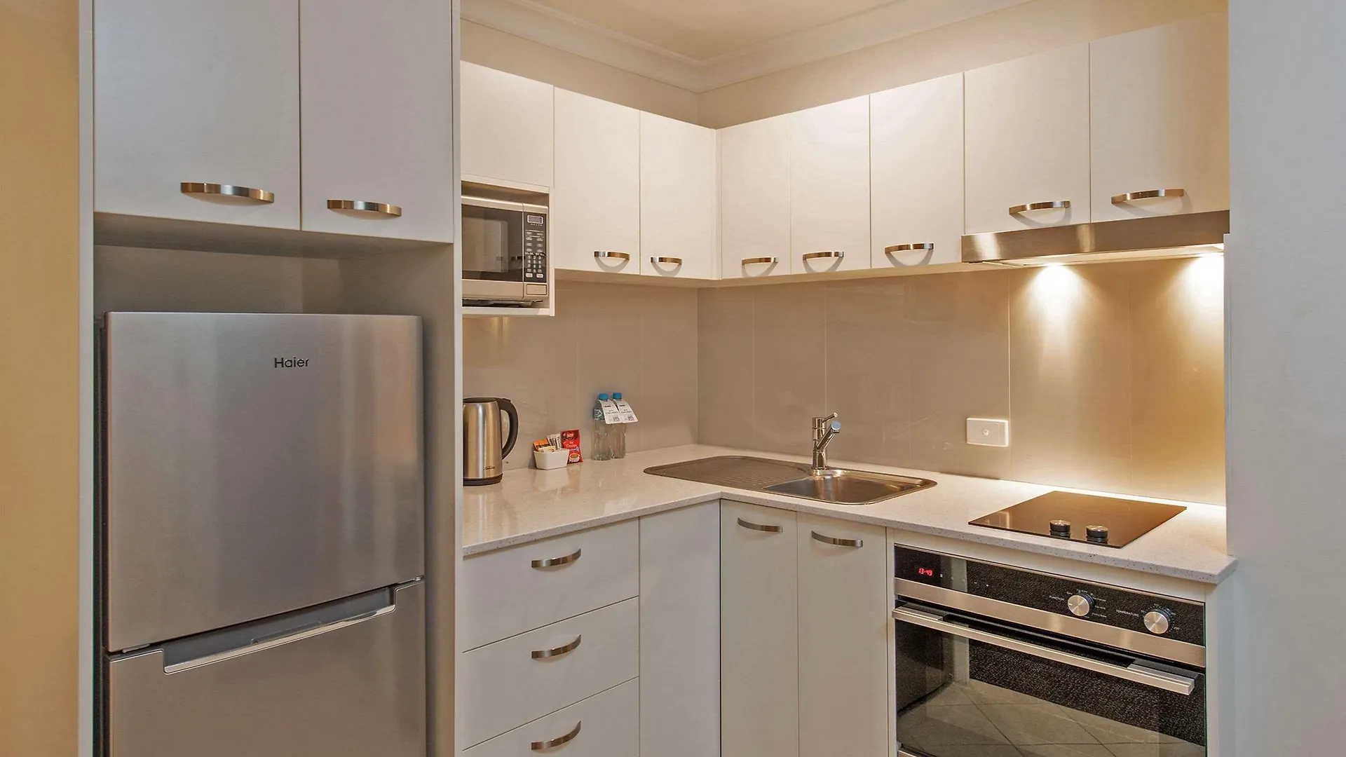 Quality Apartments Adelaide Central Aparthotel