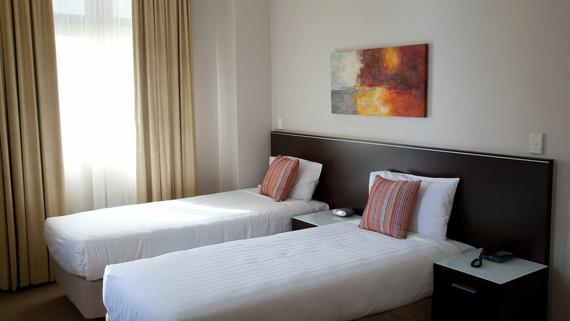 Quality Apartments Adelaide Central Australia