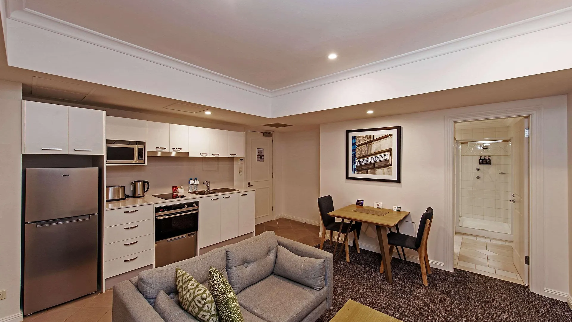Aparthotel Quality Apartments Adelaide Central