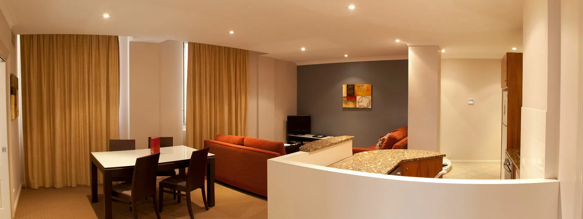 **** Aparthotel Quality Apartments Adelaide Central Australia